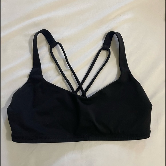 lululemon athletica Other - Lululemon Vintage Free To Be “Old Style” Black Sports Bra Size 6